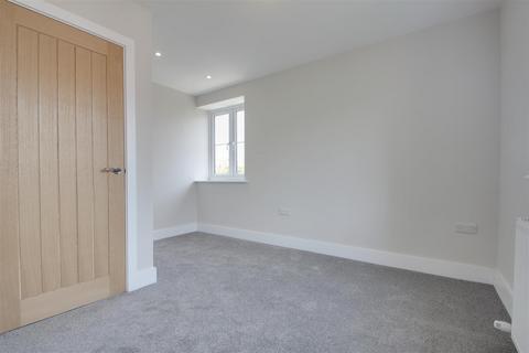 1 bedroom flat to rent, Winchelsea Gardens, Worthing BN11