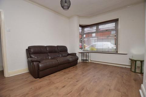 2 bedroom terraced house to rent, Barnsley Street, Wigan