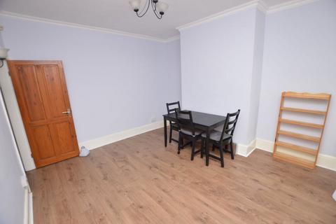 2 bedroom terraced house to rent, Barnsley Street, Wigan