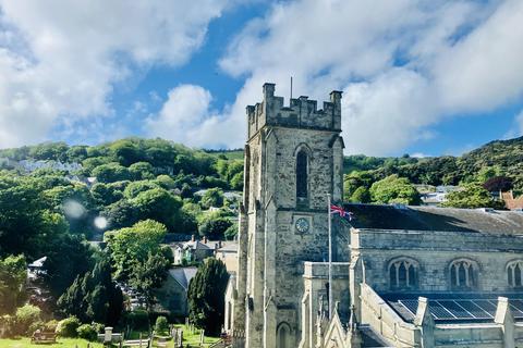 2 bedroom apartment for sale, Church Street, Ventnor PO38