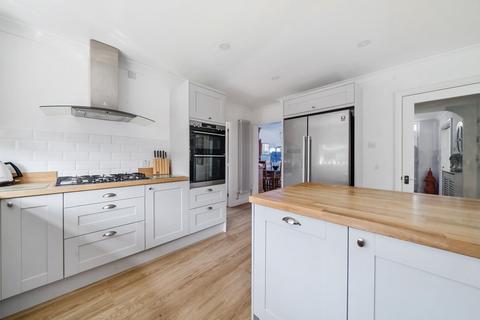 26 Beacon Drive, Selsey, Chichester, PO20 0TW