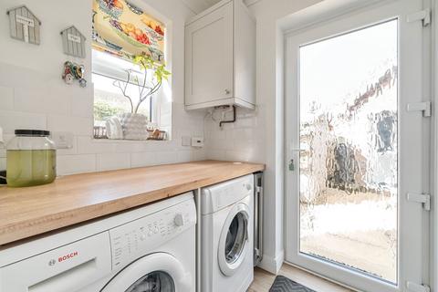 26 Beacon Drive, Selsey, Chichester, PO20 0TW
