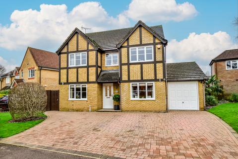 4 bedroom detached house for sale, Mallard Road, Abbots Langley, WD5