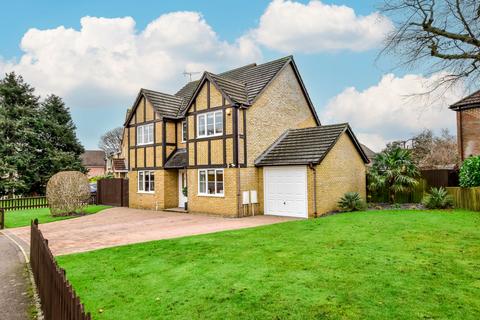 4 bedroom detached house for sale, Mallard Road, Abbots Langley, WD5