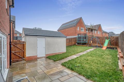 3 bedroom detached house for sale, Worcester , WR2 5FZ