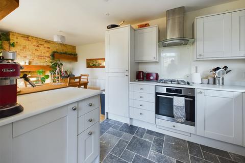 3 bedroom semi-detached house for sale, Kendal Way, Cambridge