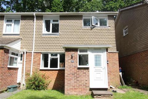 3 bedroom semi-detached house to rent, Lea Springs, Fleet GU51