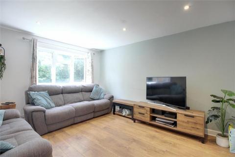 3 bedroom semi-detached house to rent, Lea Springs, Fleet GU51