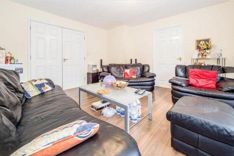 2 bedroom flat to rent, Albatross Close, Beckton, London