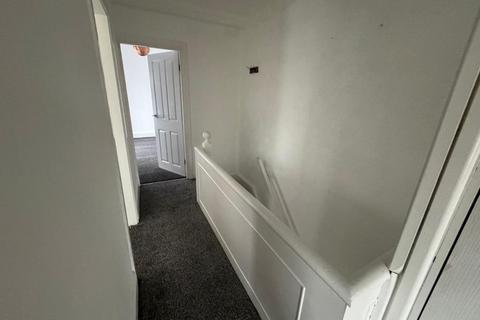 1 bedroom flat to rent, 7b New Road,Grovesend,Swansea