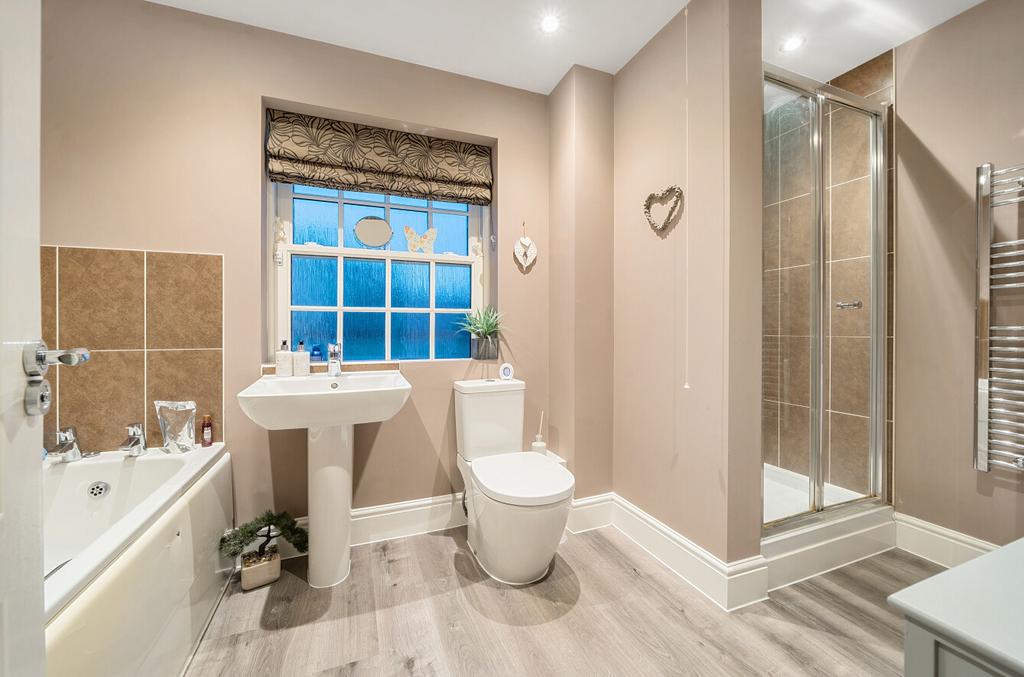 4 Piece Suite