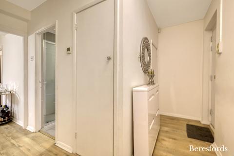 59 Bell Avenue, Romford, RM3 7DH