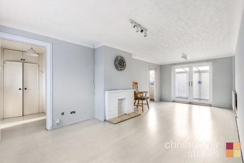 3 bedroom end of terrace house for sale, Lakeside Road, Cheshunt, Waltham Cross, Hertfordshire, EN8 0EX