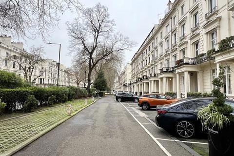 3 bedroom apartment to rent, Westbourne Terrace, London