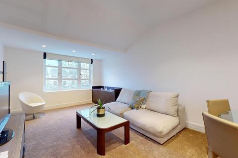 3 bedroom apartment to rent, Westbourne Terrace, London