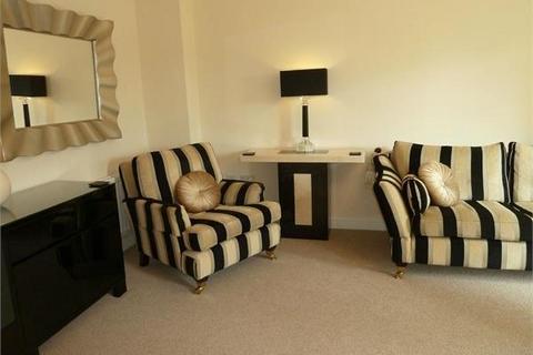 3 bedroom terraced house to rent, West Farm Mews, Newcastle upon Tyne, Tyne and Wear