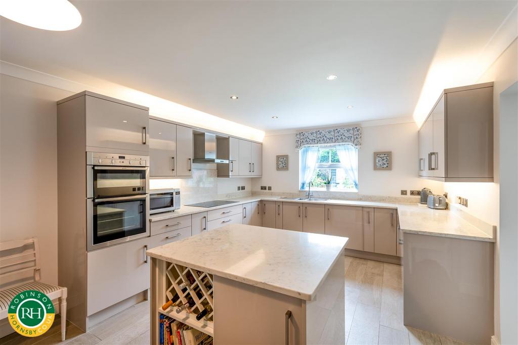 Breakfast kitchen
