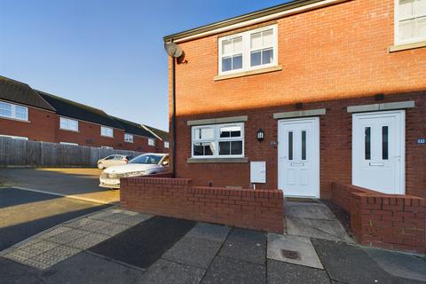 2 bedroom semi-detached house to rent, Levens Drive, Carlisle, CA2