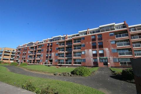 3 bedroom flat for sale, The Majestic, North Promenade, Lytham St. Annes, Lytham St. Annes, FY8 2LZ