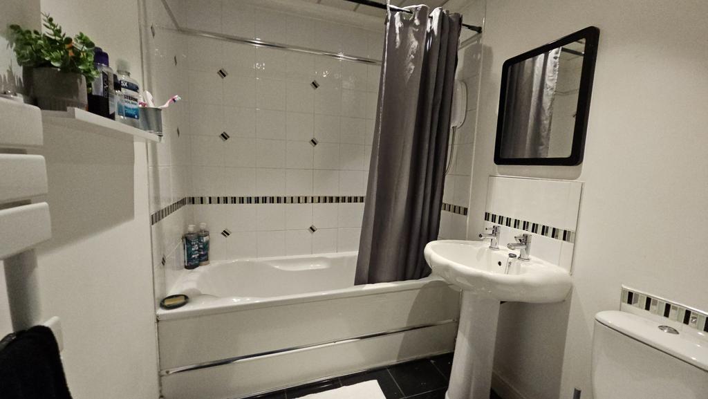 Family bathroom