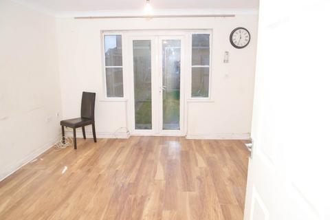 94 Battery Road, London, SE28 0JU