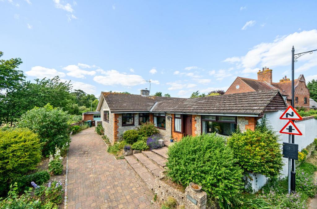 1313836 1 6859867...