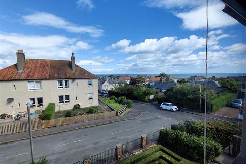 2 bedroom flat to rent, Warrack Street, St Andrews