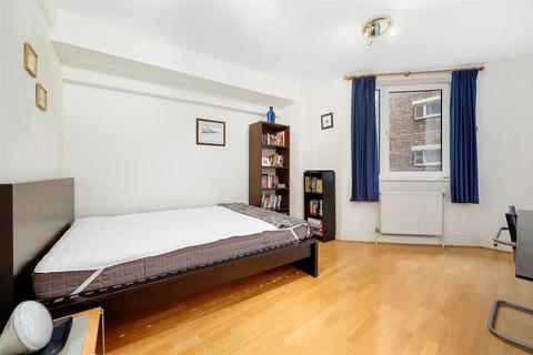 1 bedroom apartment to rent, Circus Road, London NW8