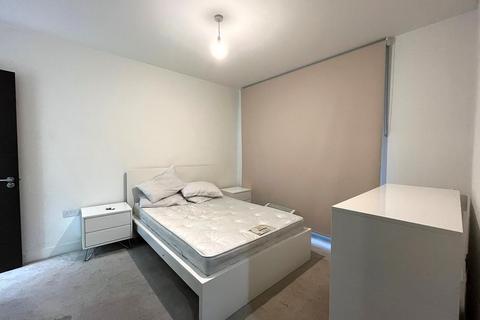 2 bedroom flat to rent, Barrell Makers House, 40 Blair Street, London E14