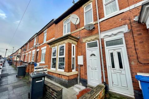 3 bedroom terraced house to rent, Porter Road, Derby DE23