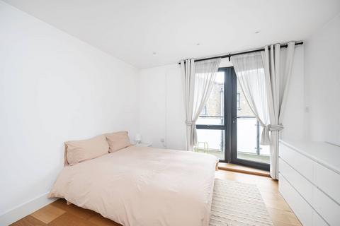 2 bedroom flat to rent, Umberston Street, Aldgate, LONDON, E1