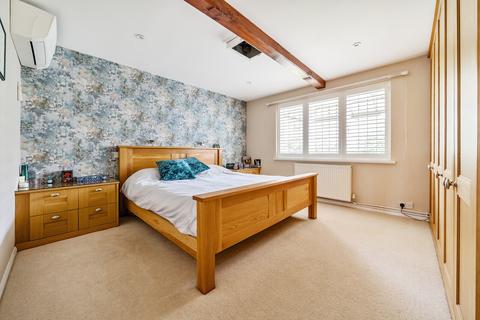 undefined, Woodstock, West Clandon, GU4