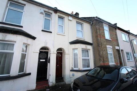 2 bedroom terraced house for sale, Chamberlain Road, Chatham ME4