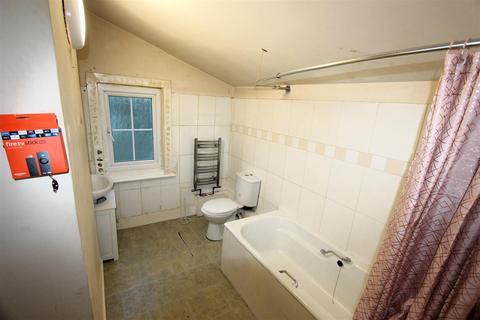 27 Chamberlain Road, Chatham, ME4 5HT