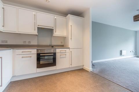 2 bedroom flat to rent, 120 Riverside Place, Kendal