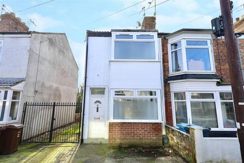 2 bedroom end of terrace house for sale, Reynoldson Street, Hull