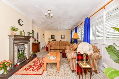 3 bedroom detached bungalow for sale, Spitalfield Lane, New Romney, Kent