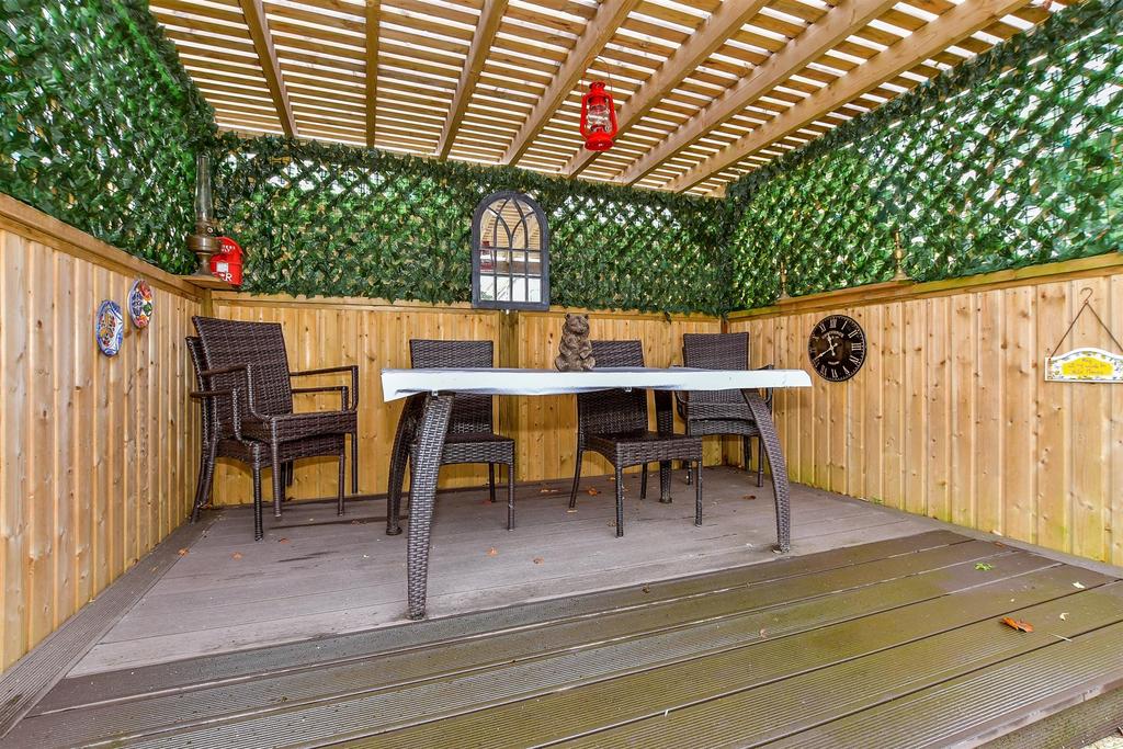 Patio / Decking
