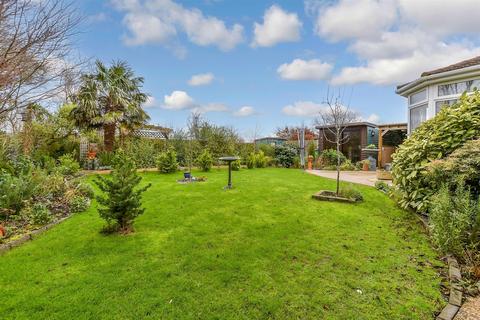 3 bedroom detached bungalow for sale, Spitalfield Lane, New Romney, Kent
