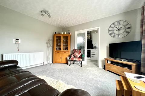 2 bedroom flat for sale, Danes Dyke, Scarborough