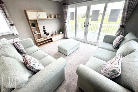 2 bedroom detached house for sale, Seawick Holiday Park, Beach Road, St. Osyth, Clacton-on-Sea, Essex, CO16