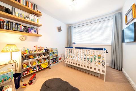 4a Acacia Avenue, Ruislip, HA4 8RG
