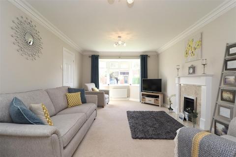 4 bedroom detached house for sale, Furlong Road, Stamford Bridge