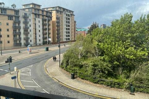 2 bedroom flat to rent, Armouries Way, Leeds, West Yorkshire, UK, LS10