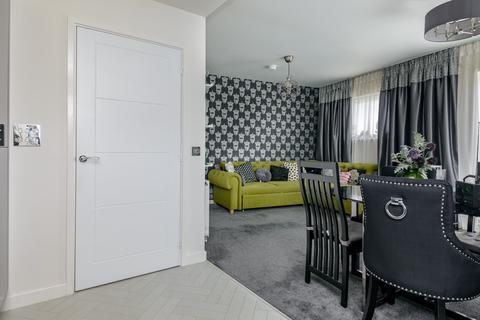Flat 2, 1 Broomview Path, Edinburgh, EH11 4FH