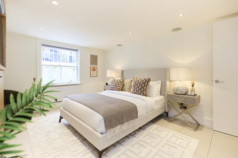 4 bedroom terraced house for sale, Stanford Road, Kensington, London