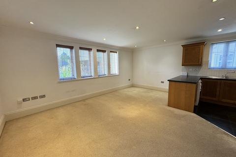 2 bedroom apartment to rent, Rectory Road, Sutton Coldfield B75