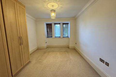 2 bedroom apartment to rent, Rectory Road, Sutton Coldfield B75