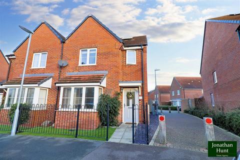 3 bedroom semi-detached house for sale, Stearn Way, Buntingford SG9