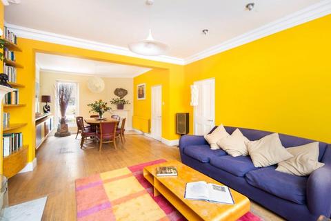 3 bedroom terraced house for sale, Shipton Street, London, E2